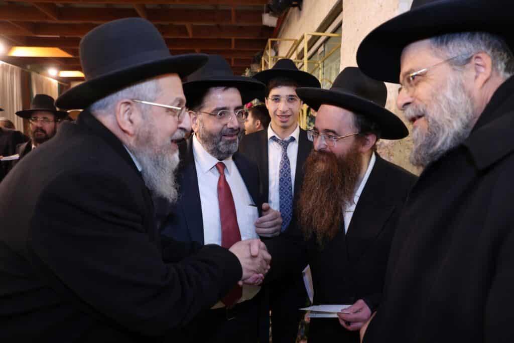 בן זקוניו של ראש הישיבה שנפטר בפתאומיות - התחתן 