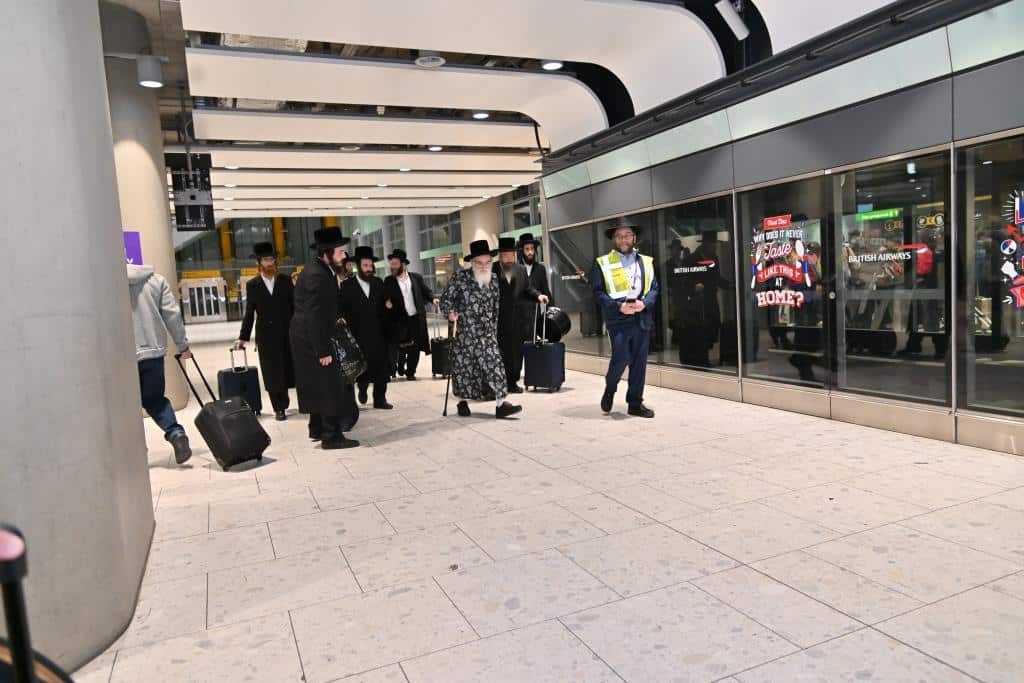 לונדון התרגשה: ביקור הבזק של האדמו"ר מויז'ניץ