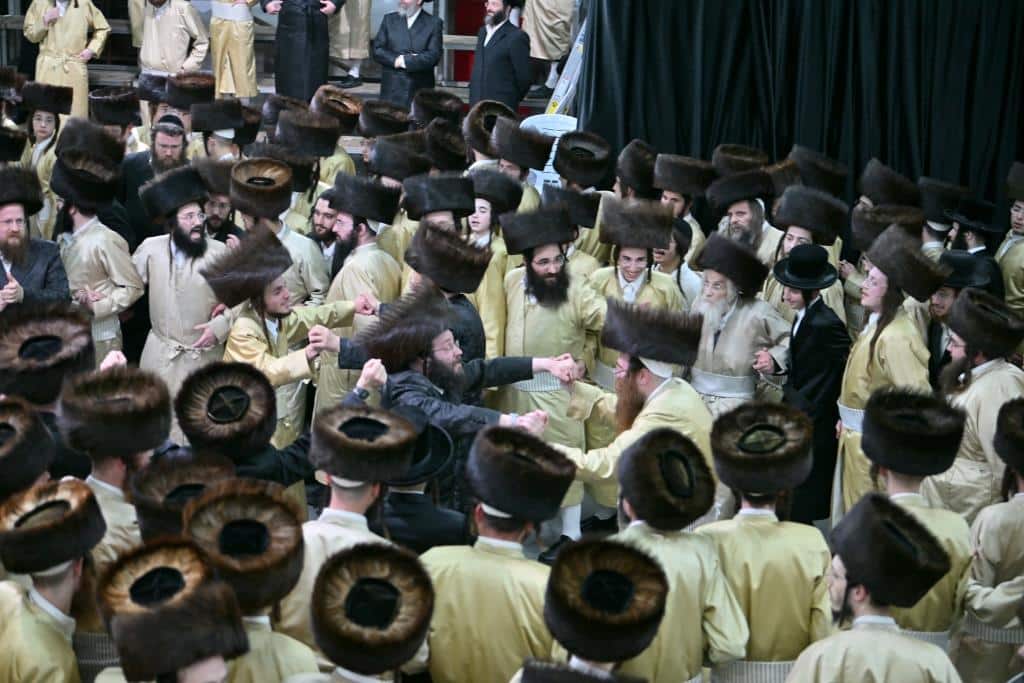 שמחת בית תולדות אהרן – רמת שלמה – לעלוב 