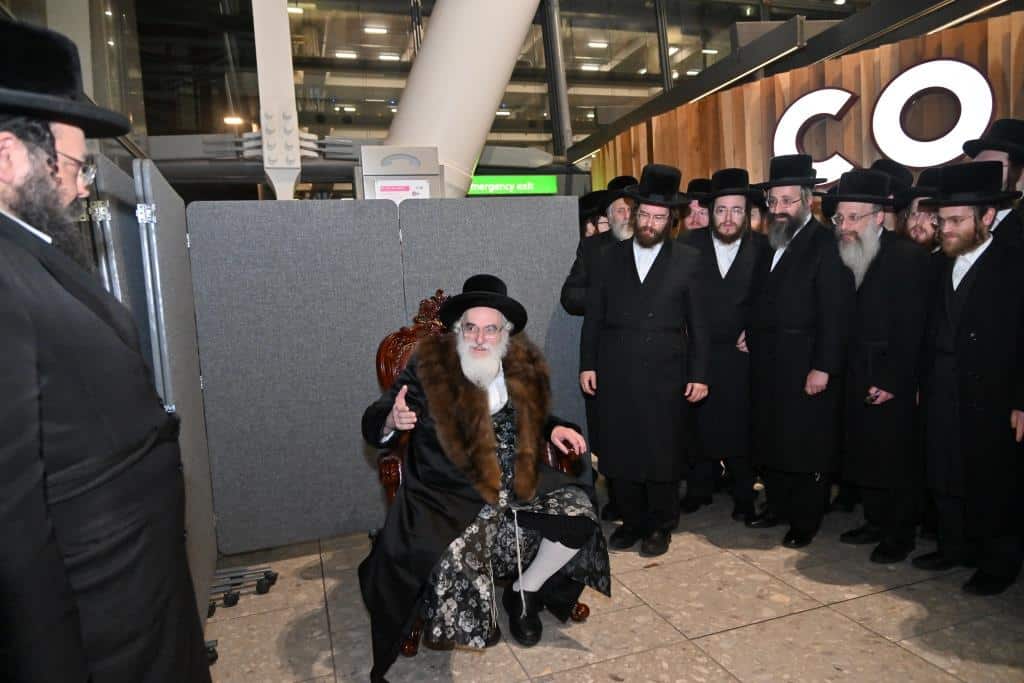 לונדון התרגשה: ביקור הבזק של האדמו"ר מויז'ניץ