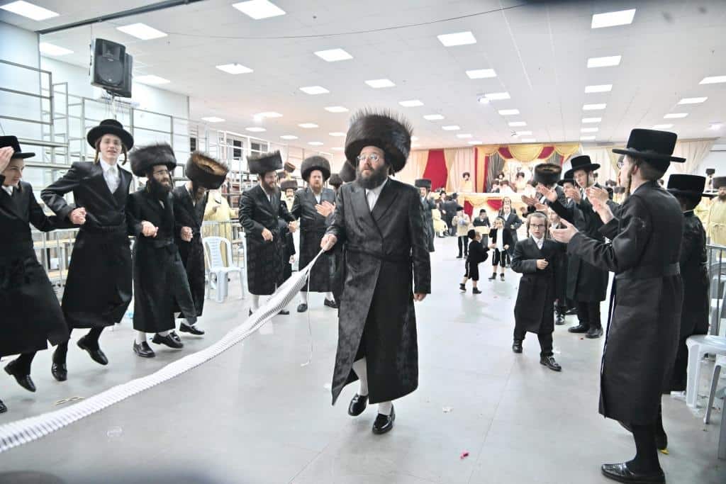 שמחת בית תולדות אהרן – רמת שלמה – לעלוב 