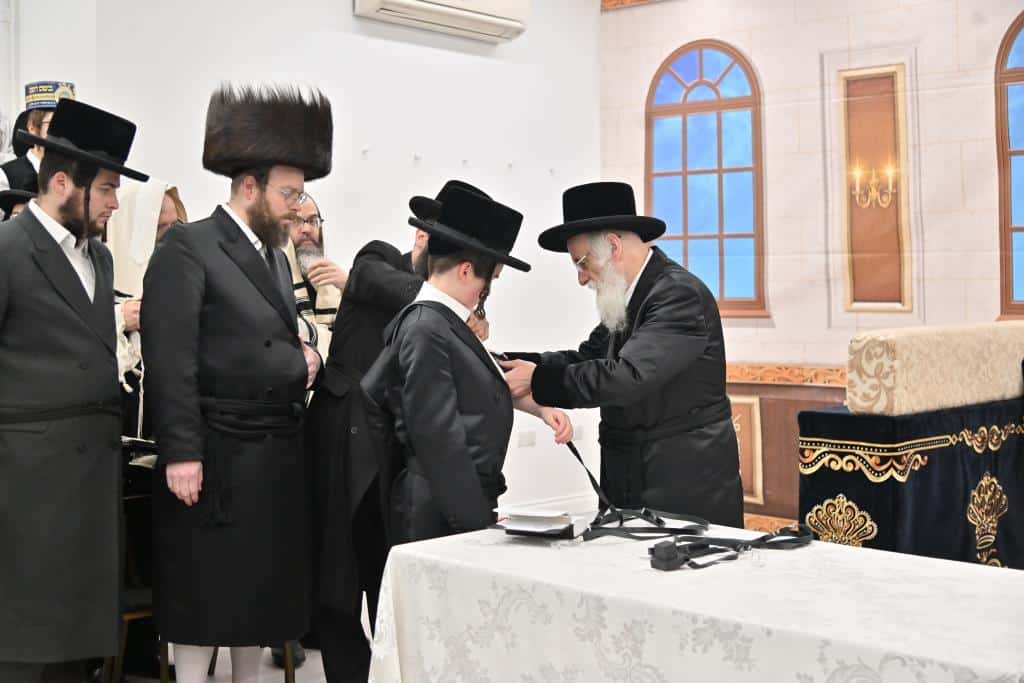 לונדון התרגשה: ביקור הבזק של האדמו"ר מויז'ניץ