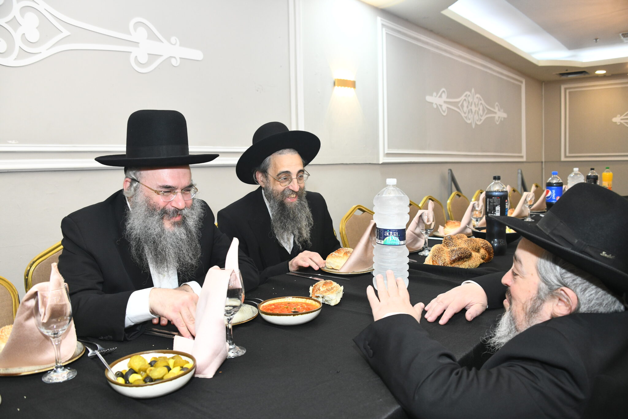 כל המי ומי בחתונת נכדת מרן שר התורה