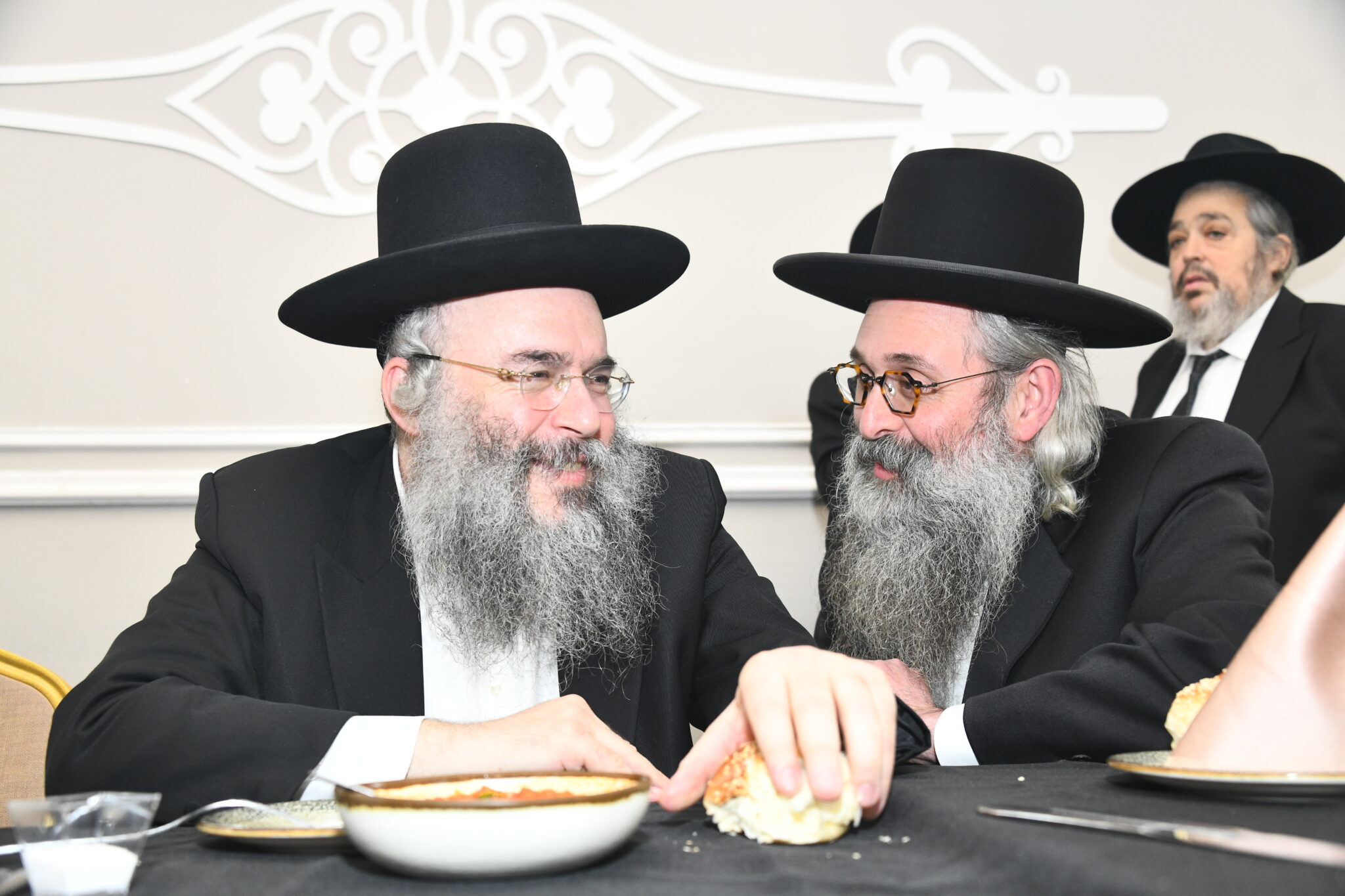 כל המי ומי בחתונת נכדת מרן שר התורה