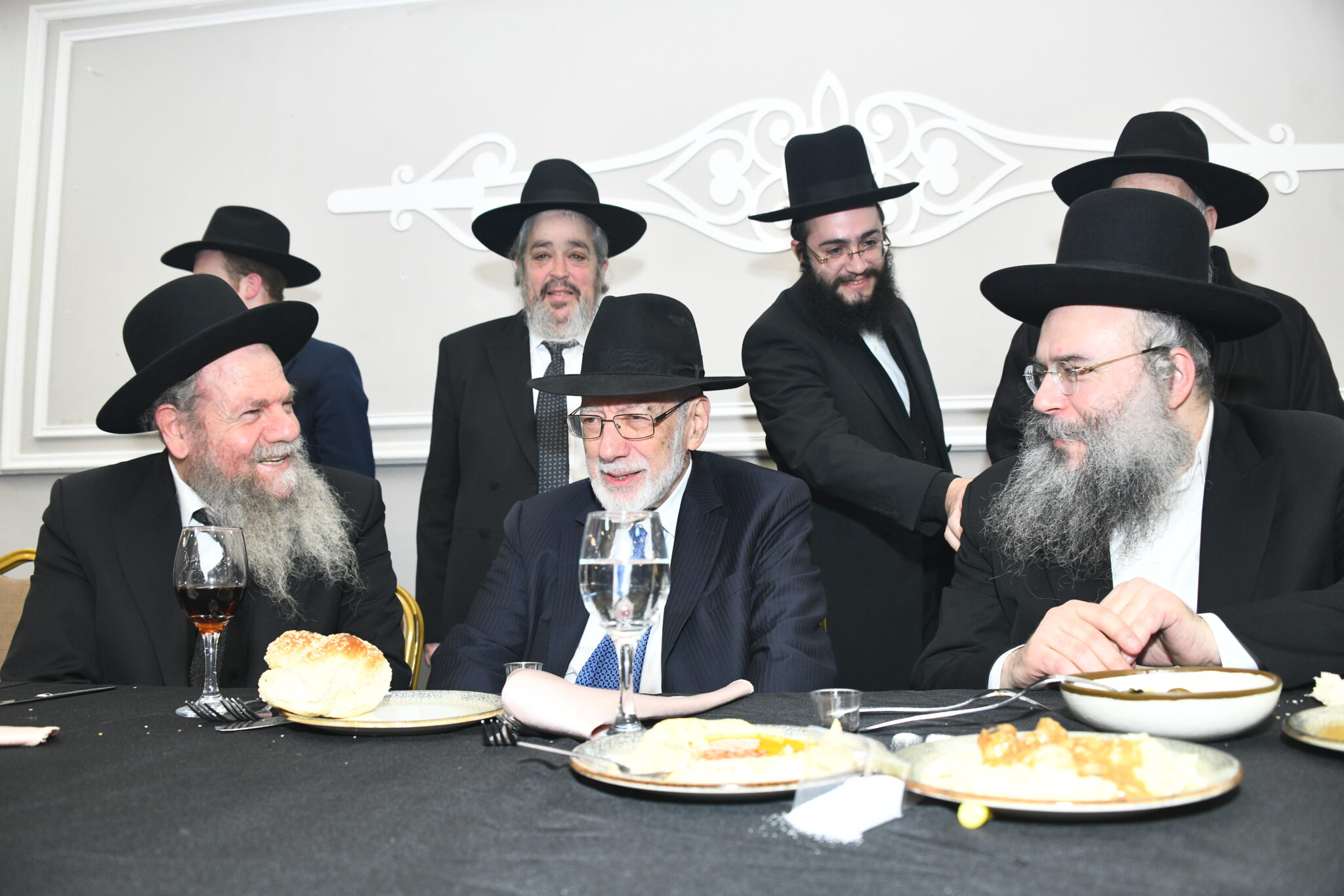 כל המי ומי בחתונת נכדת מרן שר התורה