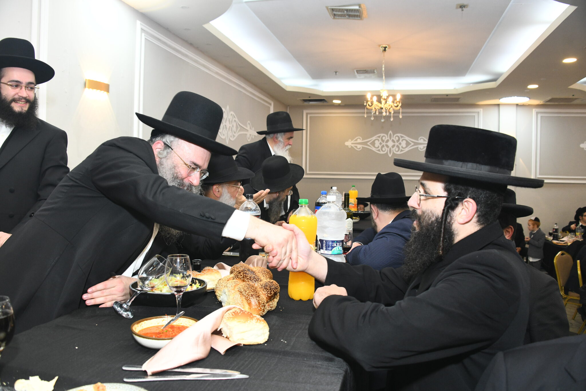 כל המי ומי בחתונת נכדת מרן שר התורה