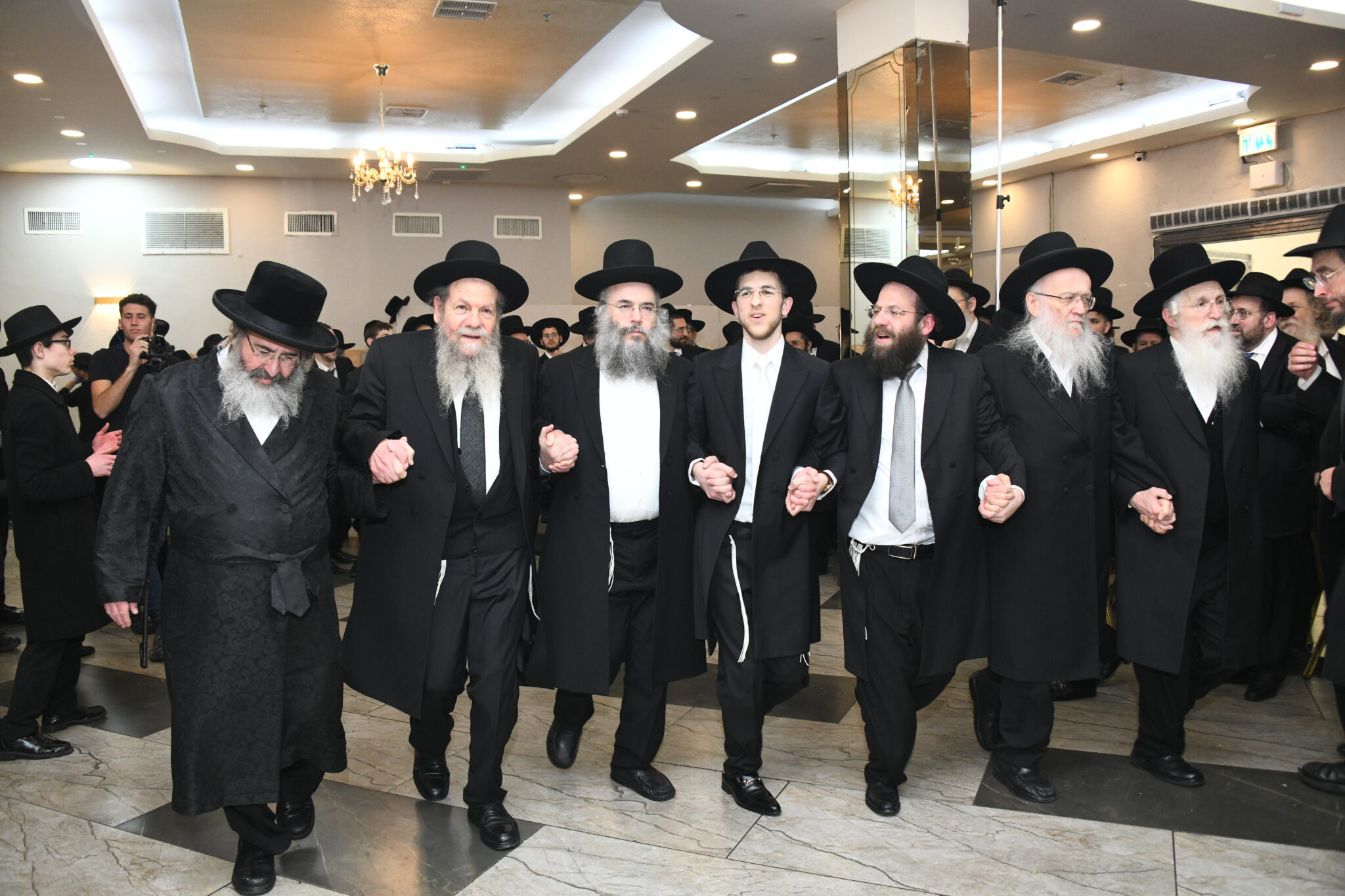 כל המי ומי בחתונת נכדת מרן שר התורה