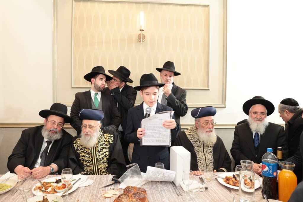 הראשונים לציון וראש הישיבה נפגשו בבר מצווה