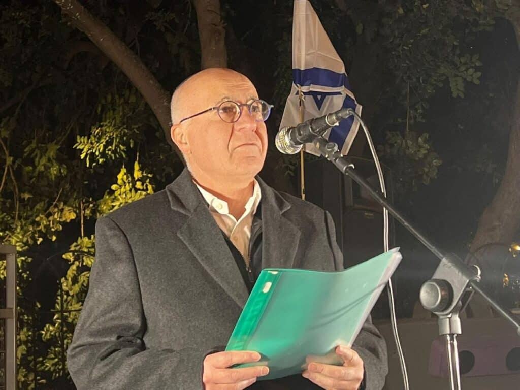 רבבות מפגינים ברחבי הארץ, אלפי מפגיני ימין מתונים קוראים להידברות