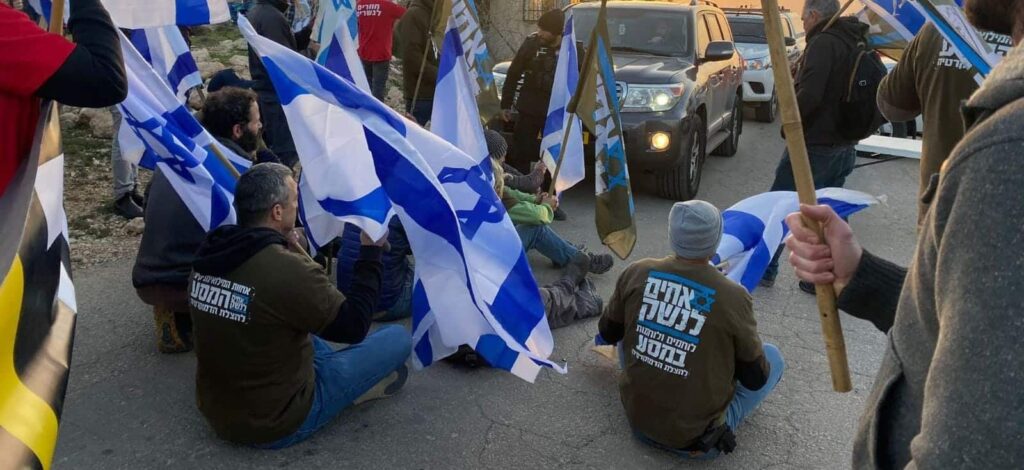 אכזבה בשמאל: ירידה דרמטית במספר המפגינים • צפו