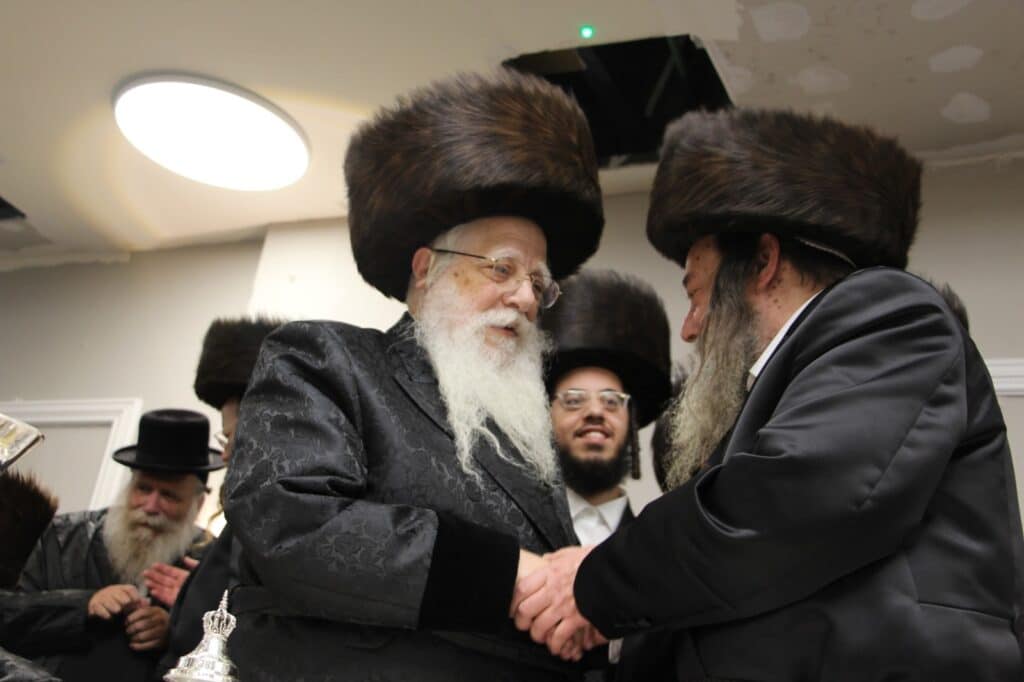 אלע חסידים: חתונת נכד האדמו"ר מזוועהיל