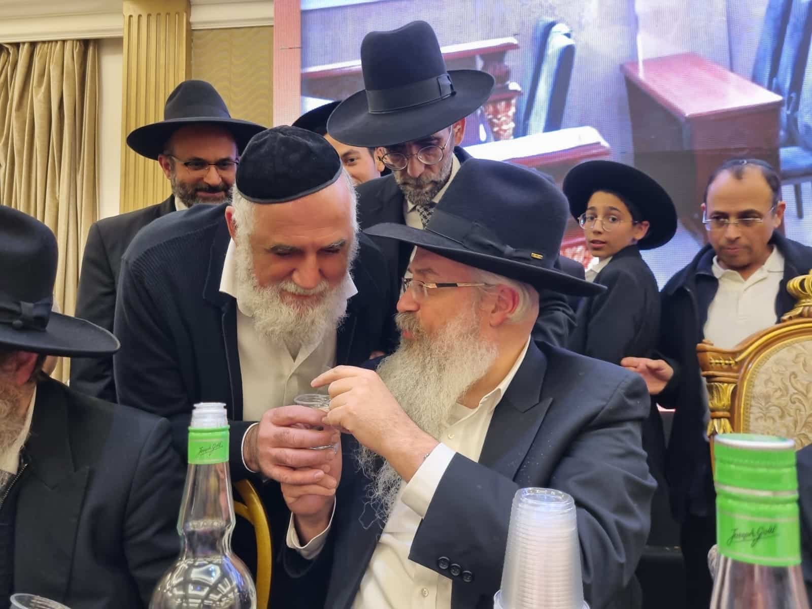 בהשתתפות מקובלים וצדיקים: הדינר של 'הליכות משה'