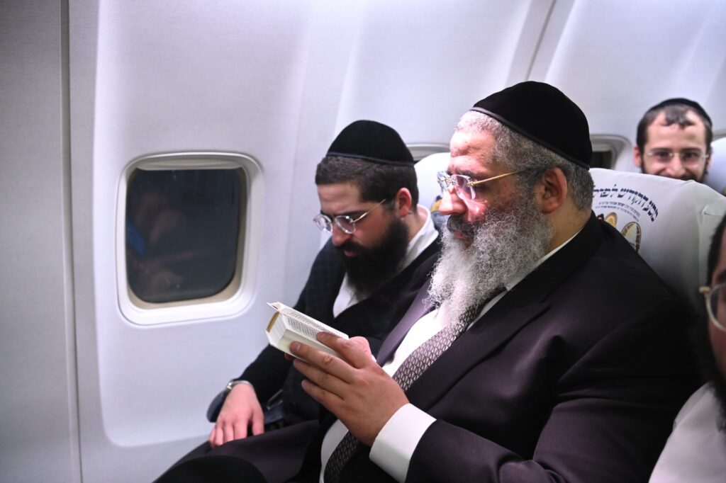 מסע הקודש של הגאון הצדיק רבי ישראל אברג'ל לפולין 