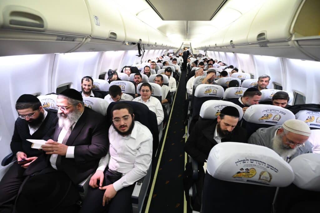 מסע הקודש של הגאון הצדיק רבי ישראל אברג'ל לפולין 