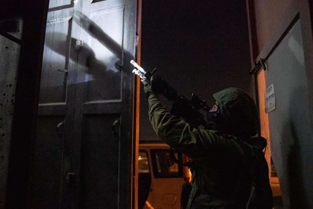 הפעילות הלילית של כוחות צה"ל למען תושבי ביתר עילית