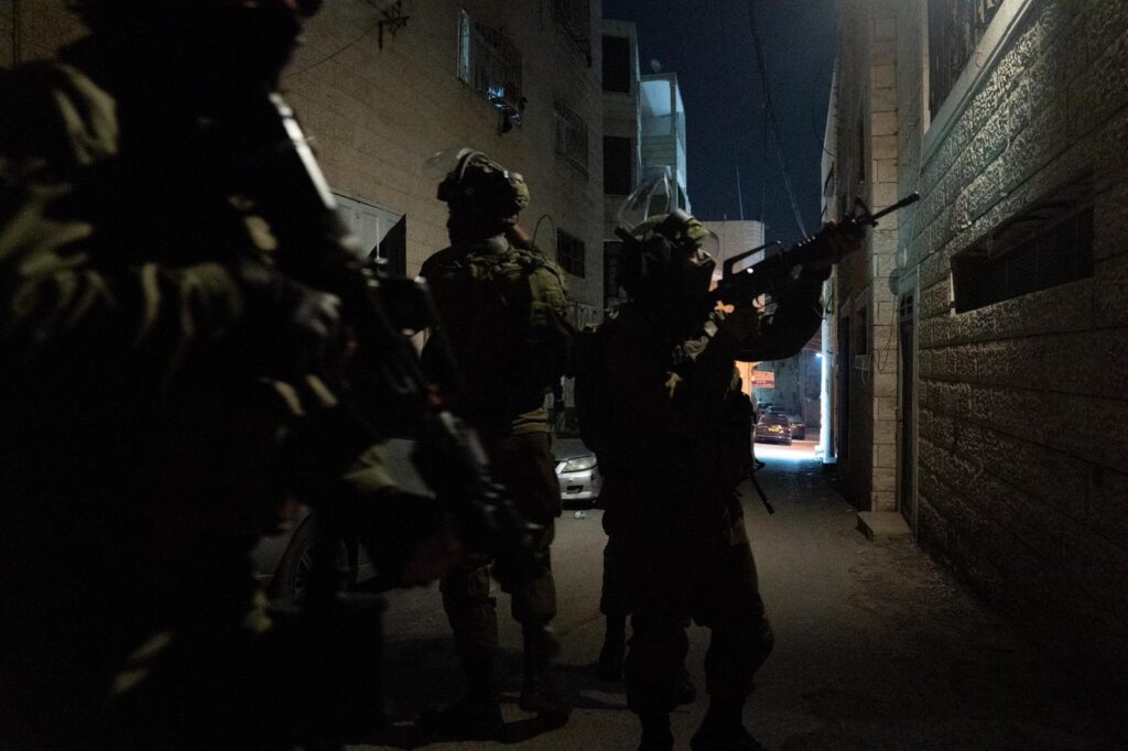 הפעילות הלילית של כוחות צה"ל למען תושבי ביתר עילית