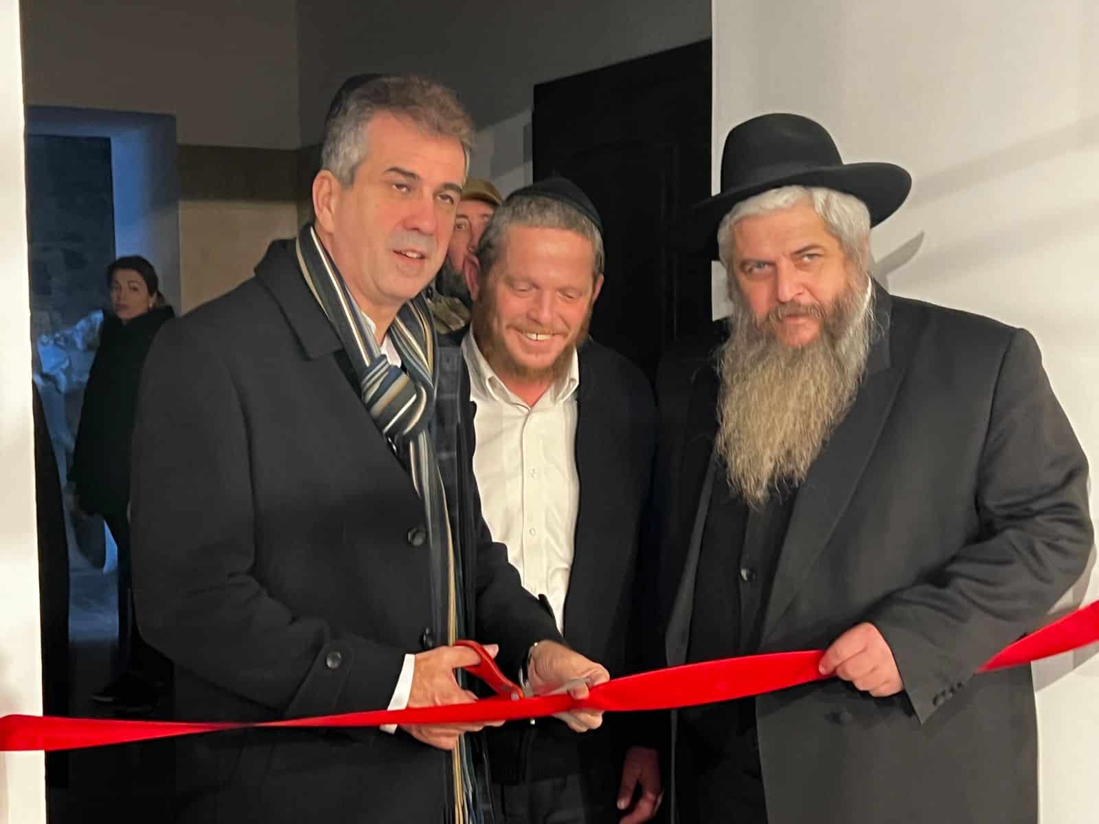 כיפת ברזל בדרך? שר החוץ נפגש עם זלנסקי