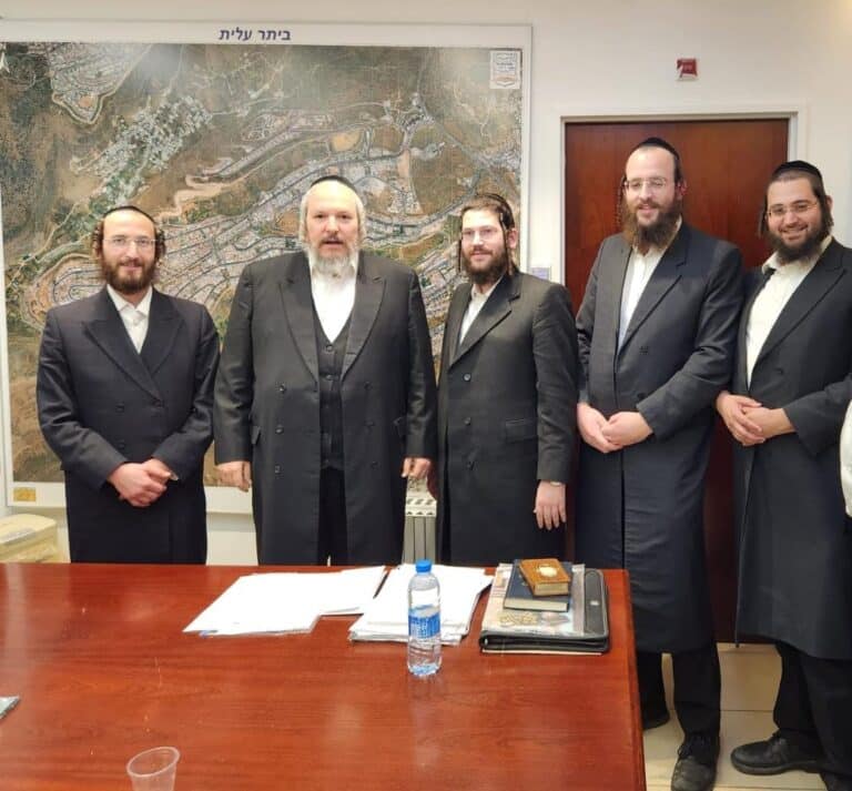 ראש העיר הוקיר את מתנדבי ארגון החסד המסייעים למשפחות נזקקות