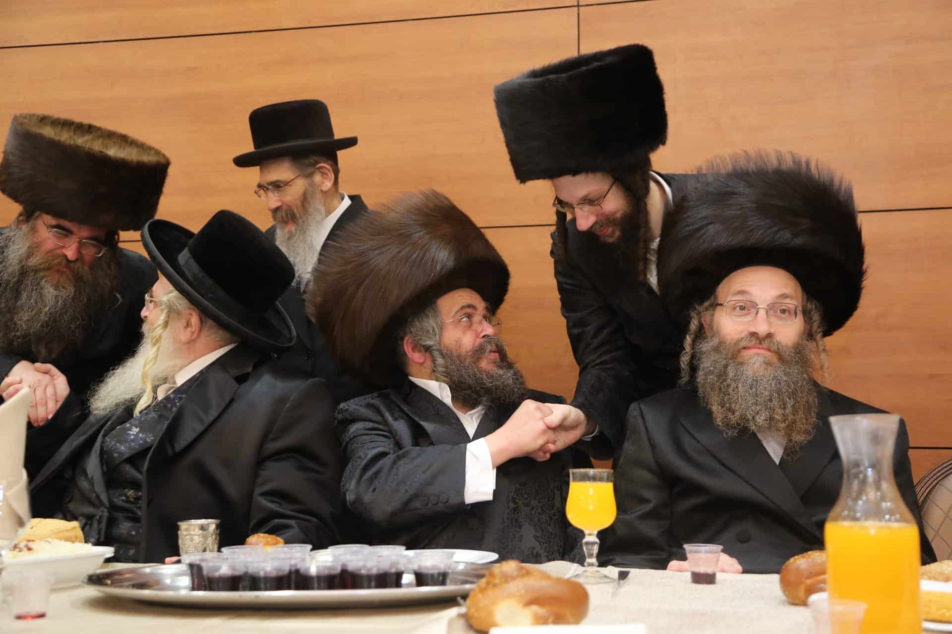 "כי לא תשכח מפי זרעו" • כך חגגו את שמחת בית מירון | גלריה