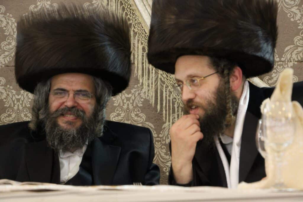 אלע חסידים: שמחת החסידויות בבני ברק