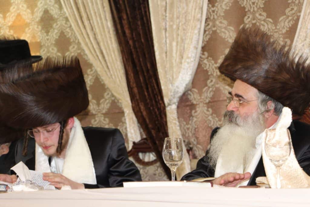 אלע חסידים: שמחת החסידויות בבני ברק