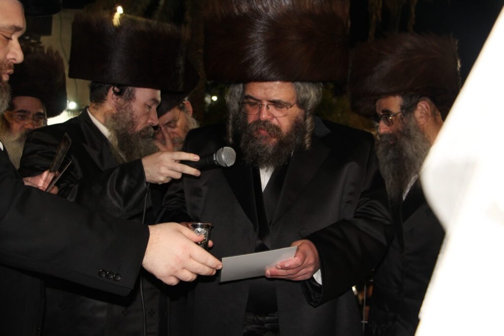 אלע חסידים: שמחת החסידויות בבני ברק