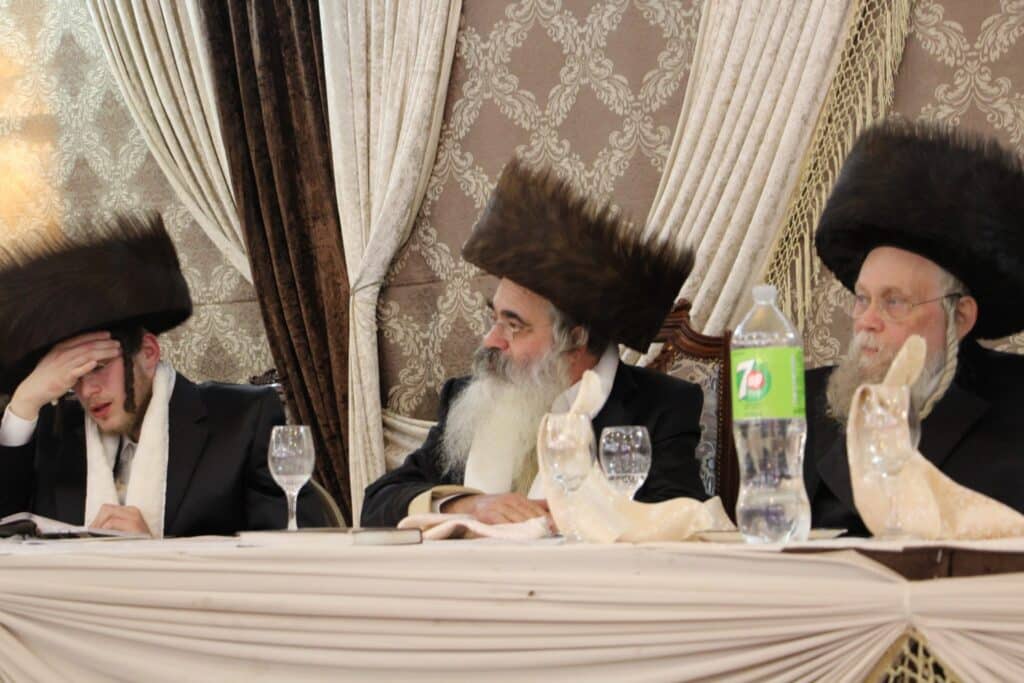 אלע חסידים: שמחת החסידויות בבני ברק