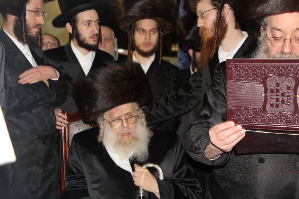 אלע חסידים: שמחת החסידויות בבני ברק