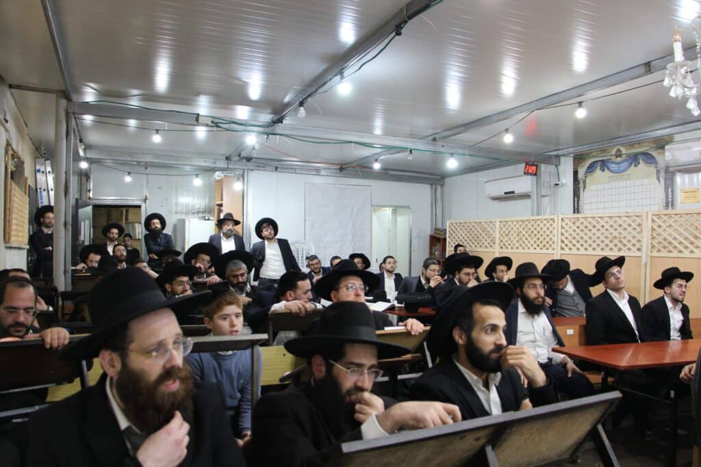 במעמד רבנים: פתיחת בית ההוראה בפרדס כץ