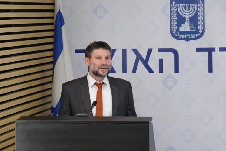 המעונות לא יתייקרו: סמוטריץ' הציג את התקציב