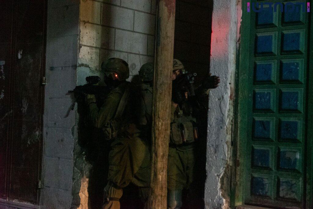 סיכול הטרור: נעצרו ששה מחבלים ביהודה ושומרון -צפו סיכול הטרור: נעצרו ששה מחבלים ביהודה ושומרון -צפו