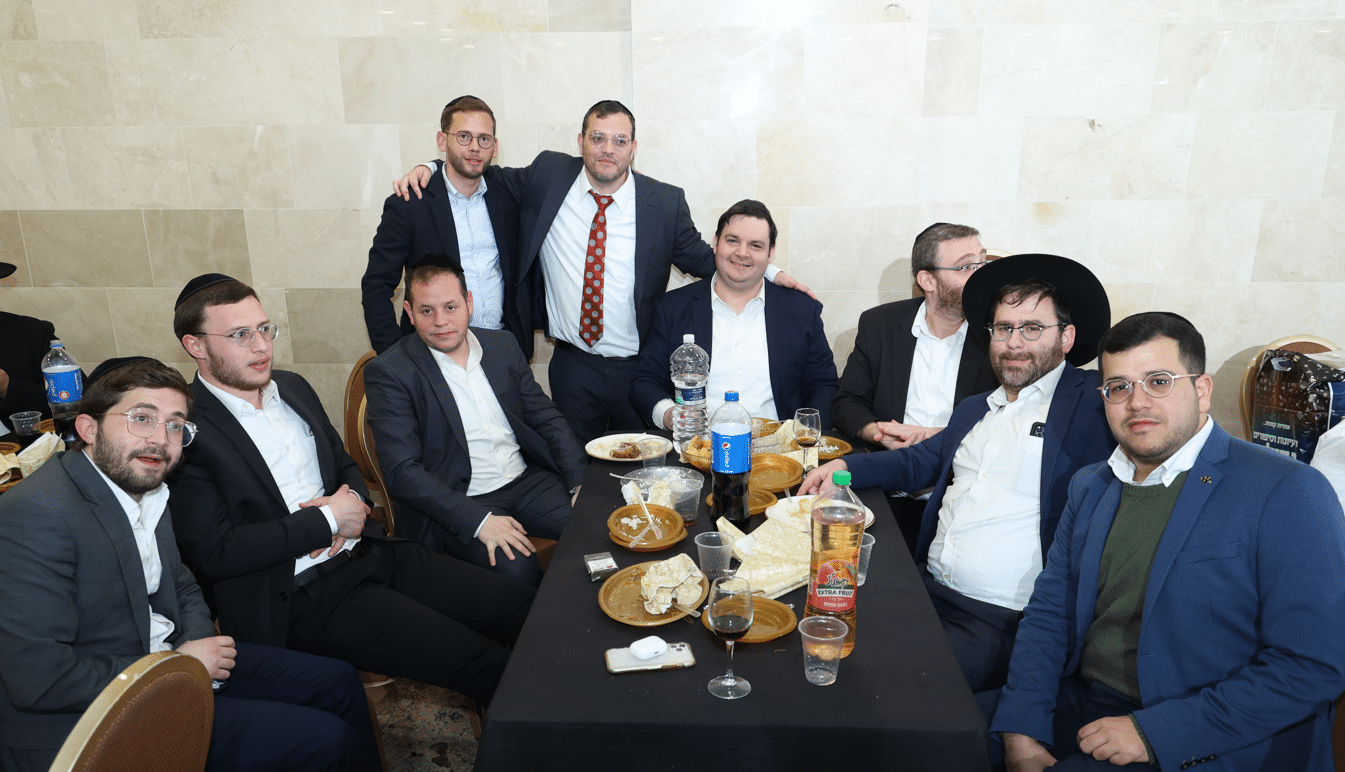 גלריה: מנחם קולדצקי בירמץ את בנו