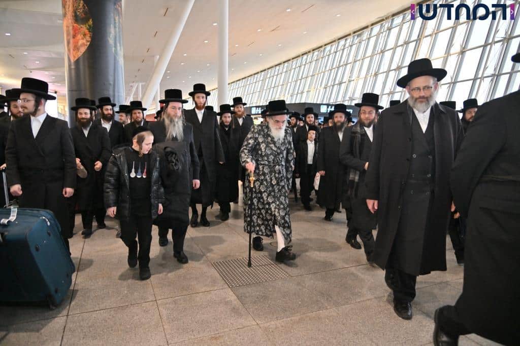 הביקור של האדמו"ר מויז'ניץ (מרכז) בארה"ב