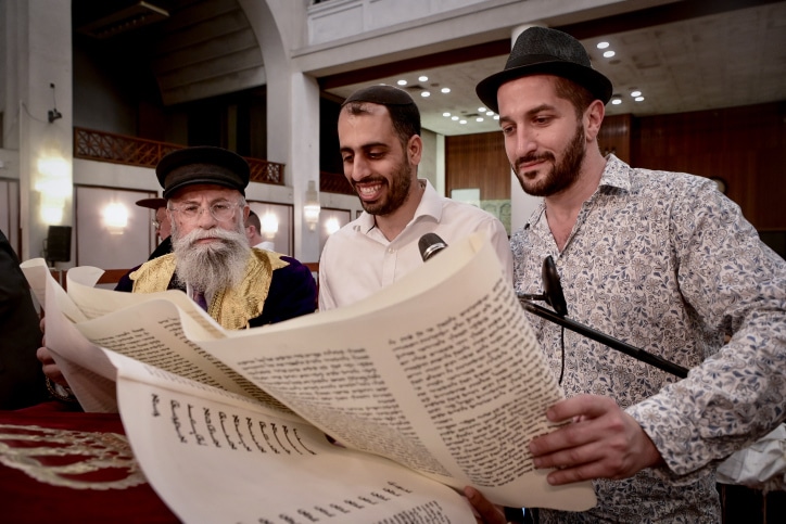 והשתיה כדת: גלרית פורים תשפ"ג