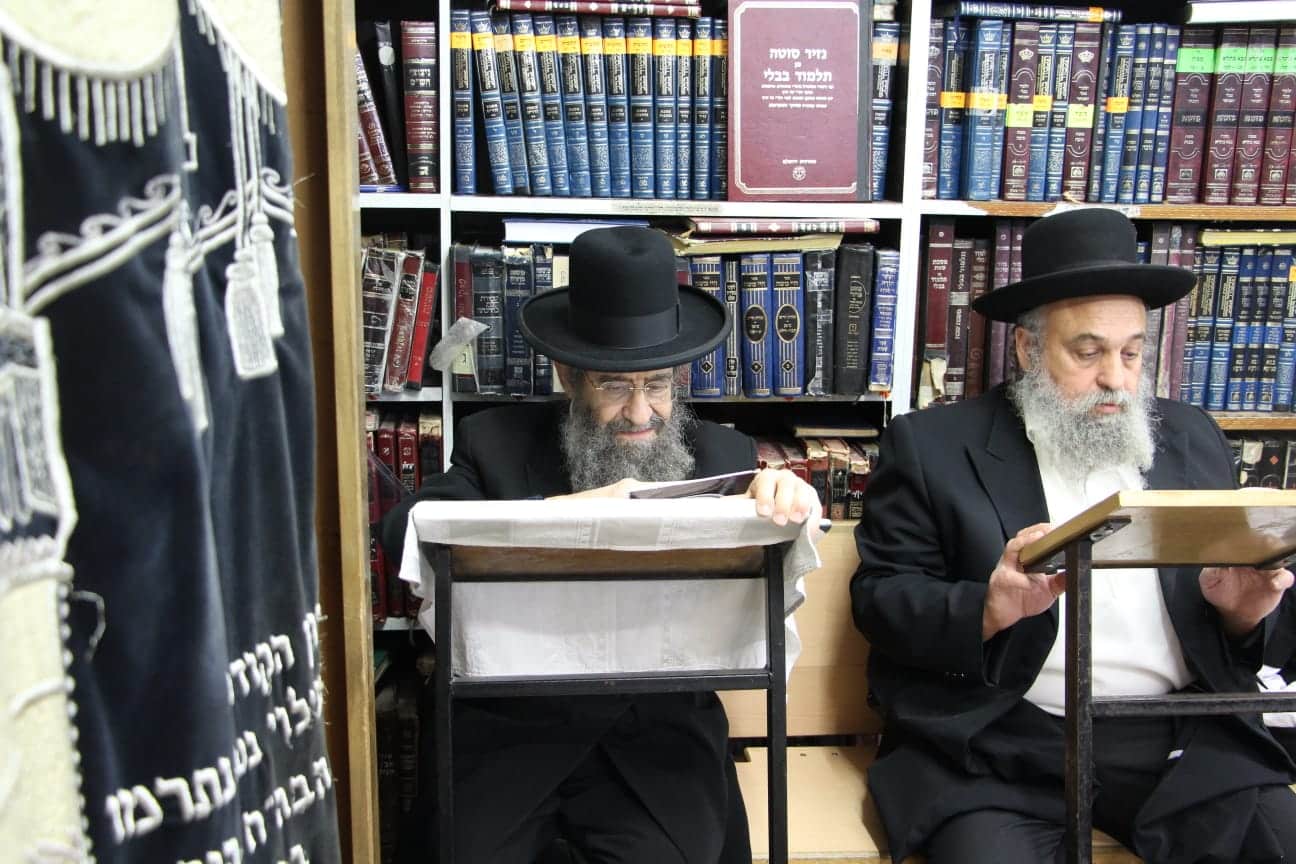 והשתיה כדת: גלרית פורים תשפ"ג