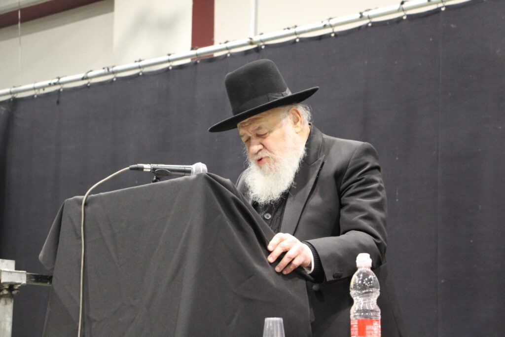 שנה לפטירתו: גדולי ישראל בעצרת מספד למרן שר התורה