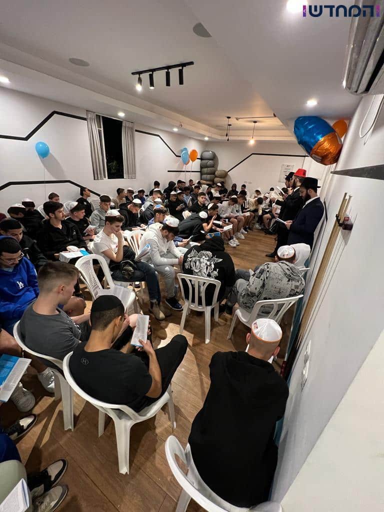 כך עושים קירוב רחוקים בפורים