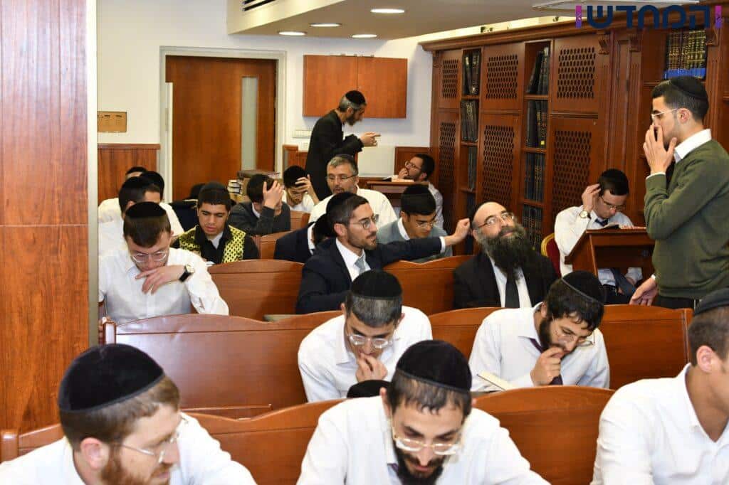 כך חגגו את פורים בקהילה התורנית בנתיבות ● גלריה