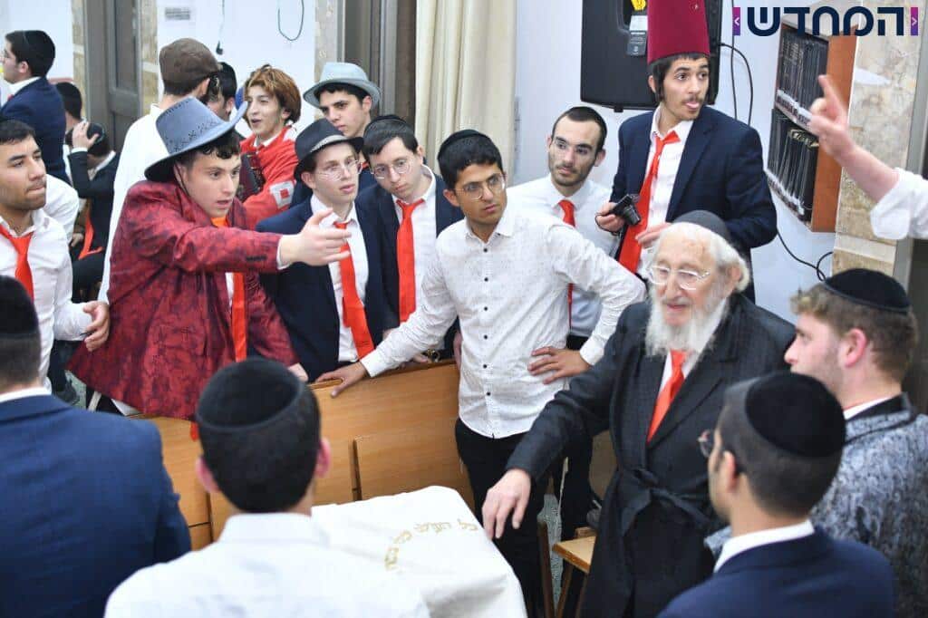 כך חגגו את פורים בקהילה התורנית בנתיבות ● גלריה