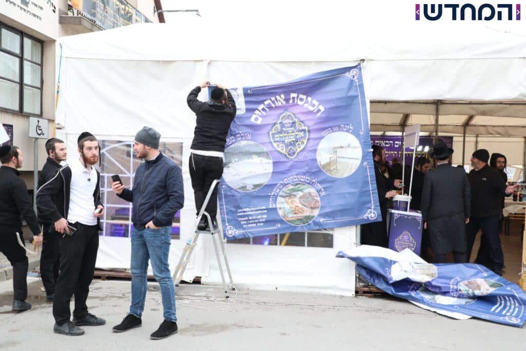 תיעוד ענק: ליל ההילולא בליז'ענסק 