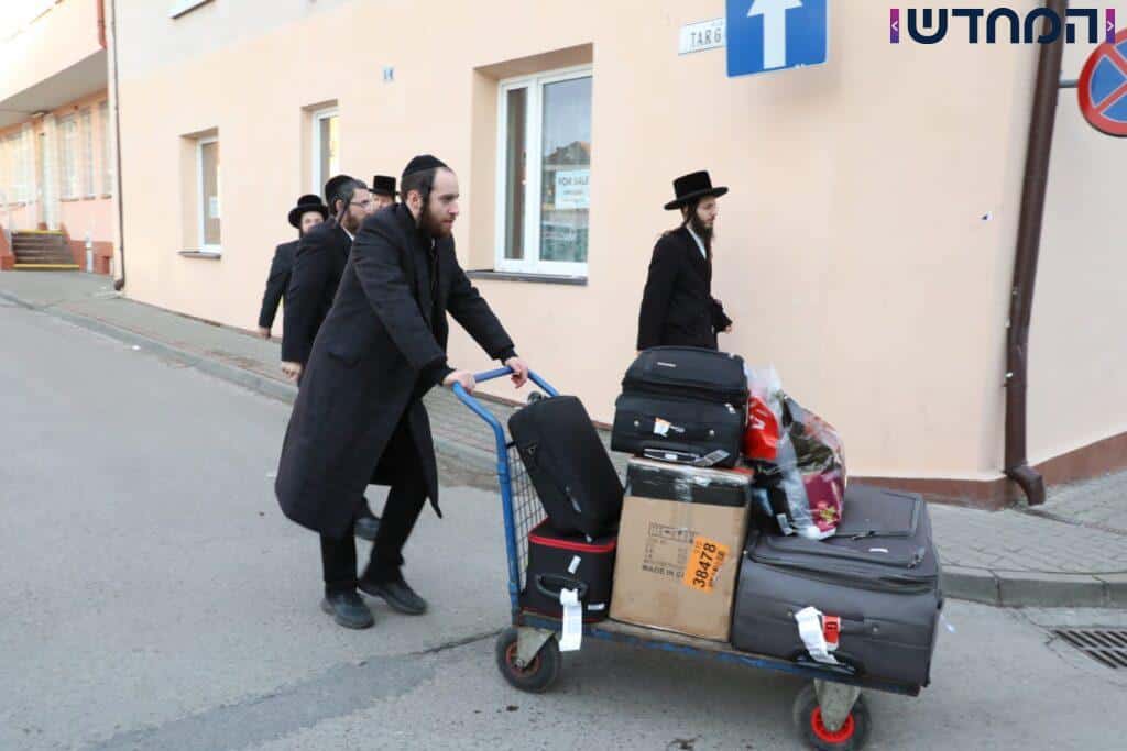 תיעוד ענק: ליל ההילולא בליז'ענסק 