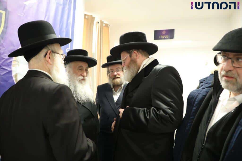 תיעוד ענק: ליל ההילולא בליז'ענסק 