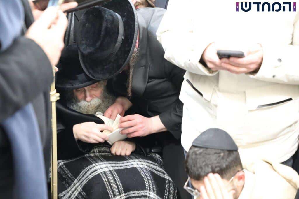 תיעוד ענק: ליל ההילולא בליז'ענסק 