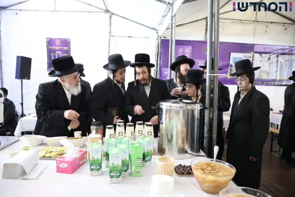 תיעוד ענק: ליל ההילולא בליז'ענסק 