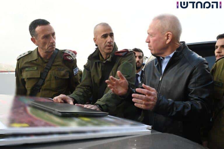 עסקים כרגיל: גלנט ביקר במעבר קלנדיה