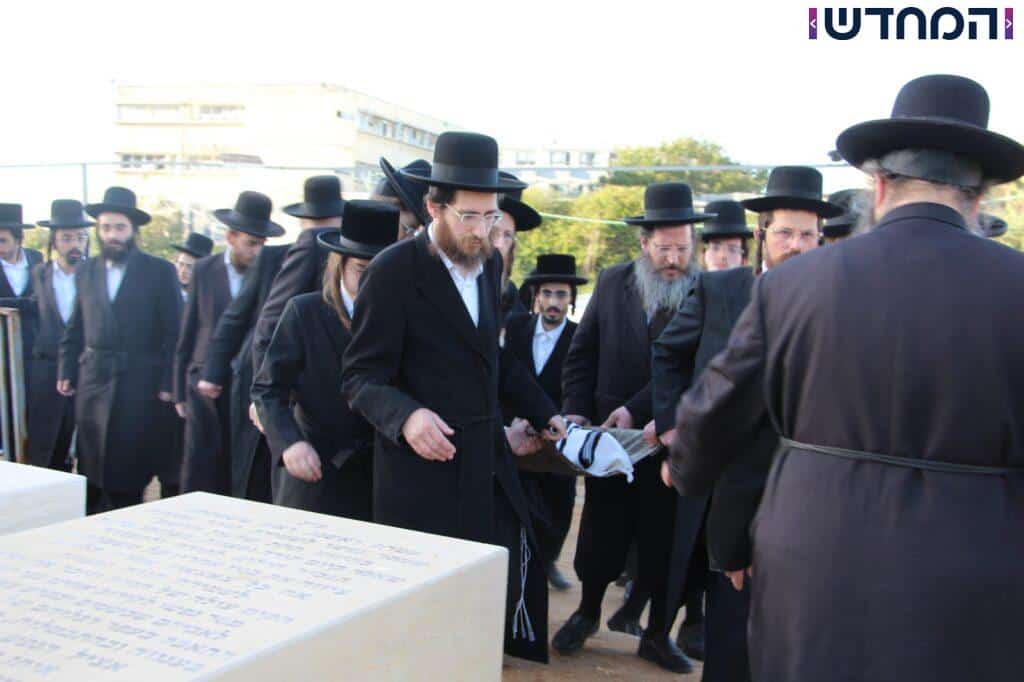 בני ברק נפרדה מהאדמו"ר מלובלין זצ"ל