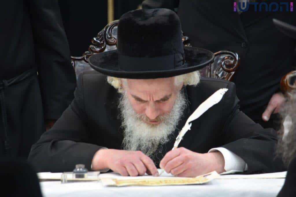 חמישים שנה להסתלקות הצדיק: טיש בחסידות אלכסנדר