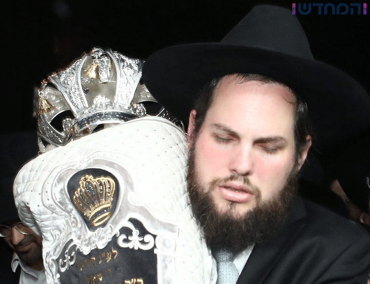 קורע לב: בן ה-6 דרש לראות את קברו הטרי של אבא קורע לב: בן ה-6 דרש לראות את קברו הטרי של אבא