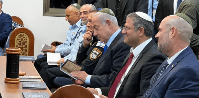 נתניהו ובן גביר קראו מגילה: "חג של מרדכי היהודי שלא כורע ולא משתחווה"