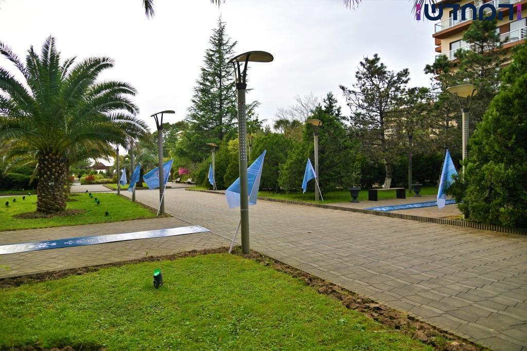 הרבי מויזניץ' שבת עם החסידים במלון בבאטומי